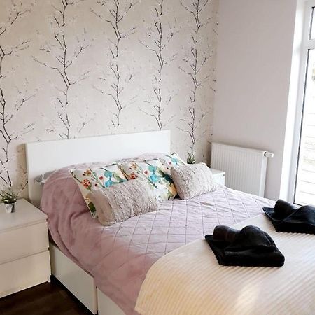 Ferienwohnung Przy Centrum Jelenia Góra Exterior foto