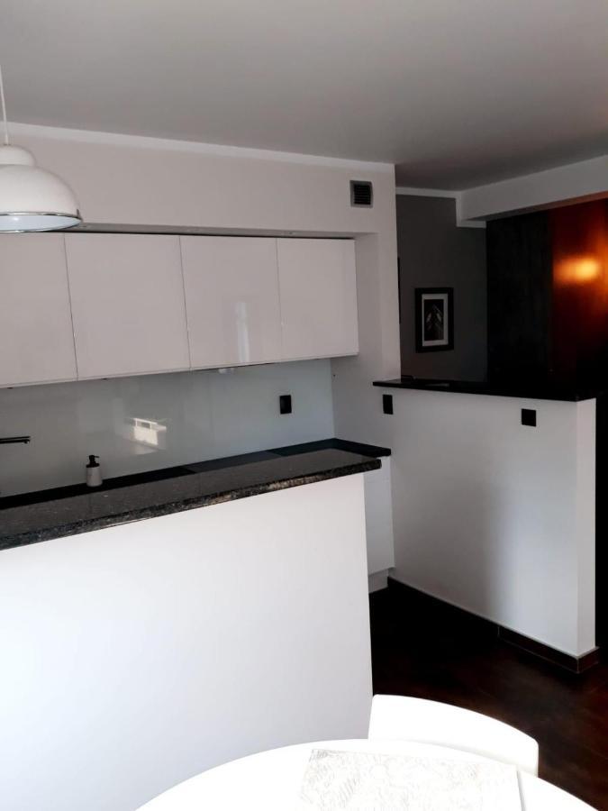 Ferienwohnung Przy Centrum Jelenia Góra Exterior foto