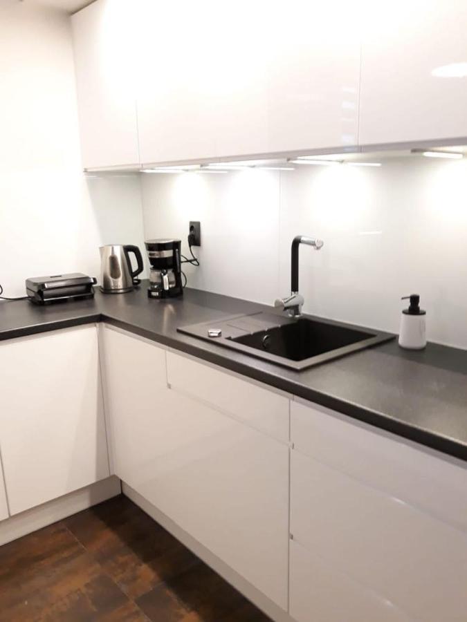 Ferienwohnung Przy Centrum Jelenia Góra Exterior foto